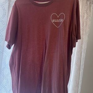 Heart Graphic Tee in Mauve
